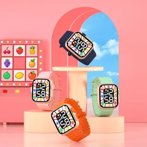Orologio digitale quadrato per bambini con cinturino in silicone e simpatici motivi di frutta.