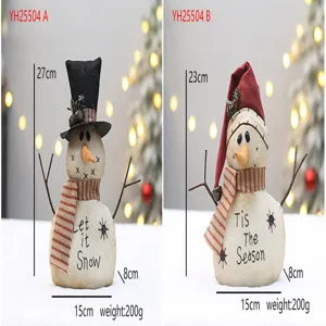 Set di bambole di pupazzo di neve di Natale in lino vintage con dettagli di ricamo.