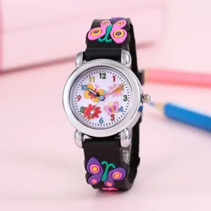 Vista dettagliata dell'orologio al quarzo per bambini con cinturino in silicone e farfalla.