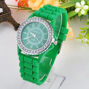 Grüne Silikonarmband Quarzarmbanduhr mit Strass-Lünette für Damen Modeuhr im Alltagsschmuck