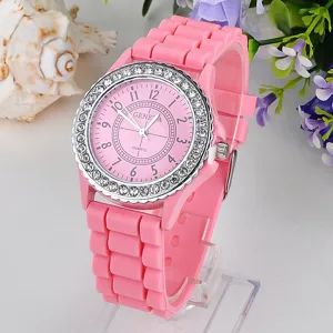 Rosa Strass Silikon Quarz Damenuhr, stilvolle modische Armbanduhr für Studentinnen Alltag.