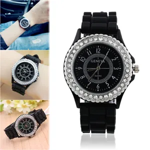 Mode Genf Silikon Uhr Strass Lünette Lässig Quarzwerk Rund Zeiger Anzeige Armbanduhr Geschenk Für Damen Studenten
