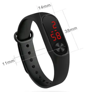 Schwarzes LED Elektronik Sport Armband Smartwatch mit Digitalanzeige und Silikonband.