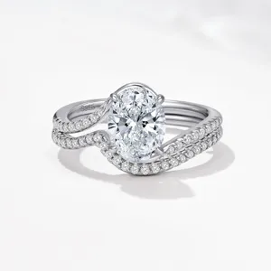 Superbe ensemble de bague empilable en argent sterling 925 avec moissanite ovale, chic.