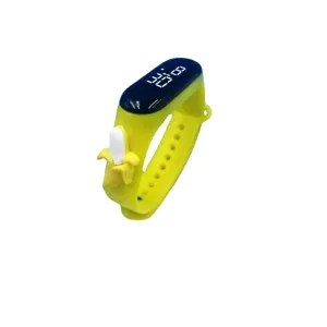 Niedliches Bananen gelbes Silikon LED digital Sport Armbanduhr Hauptansicht Produkt