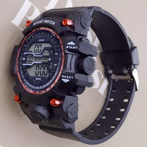 Schwarze robuste digitale Sportuhr für Herren und Jungen, wasserdichte Outdoor-Elektronikuhr.