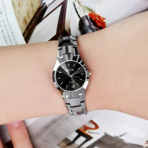 Damen Quarzuhr mit Wolframstahlfarbenem Armband und schwarzem Zifferblatt Kalender Hauptbild.