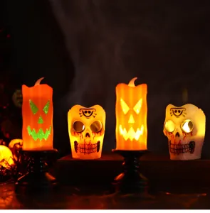 Διακοσμητικό κερί Halloween και λεπτομέρεια λάμπας κρανίου με ανατριχιαστικά εφέ φωτισμού.