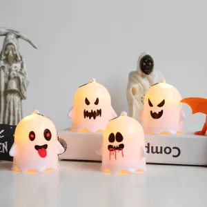 Mignonne veilleuse fantôme LED Halloween, décoration de fête lumineuse et effrayante.