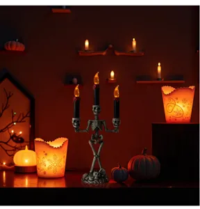 Chandelier squelette Halloween LED bougie electronique pour accessoires de fete effrayants.