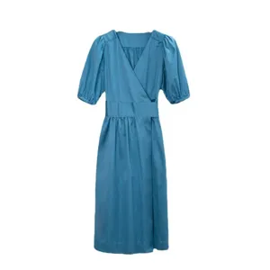 Robe bleue style français à col V et manches bouffantes, élégante robe en coton.