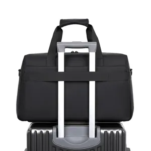 Grande borsa da viaggio per uomo, elegante borsone impermeabile con fascia per valigia.