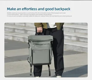 Minimalistische rol-top rugzak voor heren, grote capaciteit voor werk, kantoor en reizen.