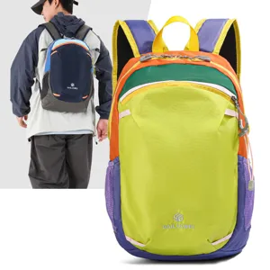 Große Kapazität Wasserdichter Nylon Outdoor Reise Rucksack Unisex Farbblock Hiking Daypack Für Sport Pendeln