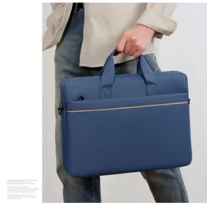 Grande borsa per laptop da lavoro, ventiquattrore casual da uomo e borsa a tracolla per computer.