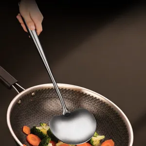 316 stainless steel mushroom wok spatula with long handle for daily kitchen cooking.
