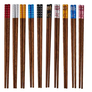 Dekorative Holzstäbchen Set mit bunten Strasssteinen und Blumenmustern für Alltag