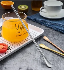 Japanischer 304 Edelstahl Löffel mit langem Griff für Kaffee, Cocktails und Mixgetränke.