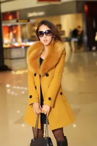 Manteau en laine croisé d'hiver pour femme avec grand col en fourrure, veste élégante grande taille.