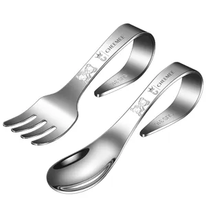 Set cuillere et fourchette d'apprentissage pour bebe en acier inoxydable avec poignees boucle.