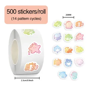 Rolle mit 500 süßen Meerestier-Aufklebern mit 14 Mustermotiven, ideal für Tagebuch und Basteln.