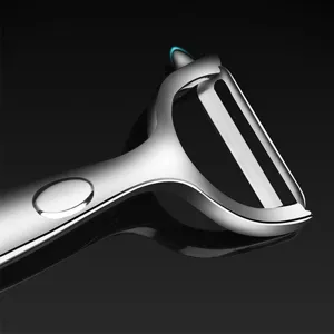 Professionele groenteschilser van roestvrij staal met ergonomische handgreep en scherp mes.