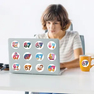 Wasserdichte Vinyl 67 Design Aufkleber Set fuer Laptop Wasserflasche Skateboard.