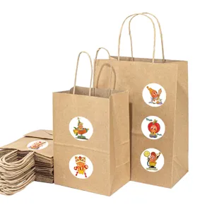 Sacs cadeaux en papier kraft avec autocollants mignons, parfaits pour le commerce de détail.