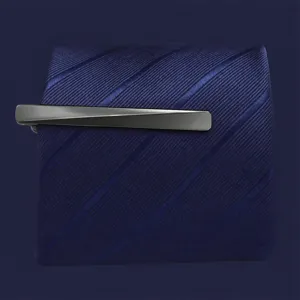 Classic men's metal tie clip in gunblack finish, 6.0cm length for business formal suits.