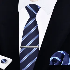 Conjunto de corbata a rayas de negocios para hombre con pañuelo, pisacravatas y gemelos detalle.