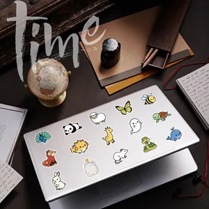 Simpatici adesivi di animali animati in vinile per computer portatile e valigia set.