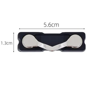 Magnetischer Brillenhalter und Namensschild Clip mit sicherem Halt für den täglichen Gebrauch.