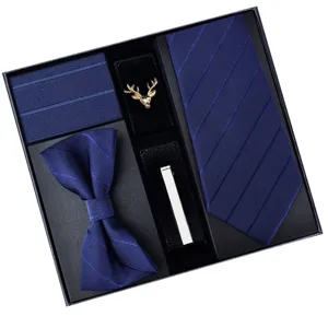 Heren 5-delige zakelijke stropdas set in marineblauw met vlinderdas, pochet en mooie geschenkdoos.