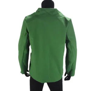 Vue arrière détaillée du blazer de costume vert pour femme, haut professionnel simple à manches longues.