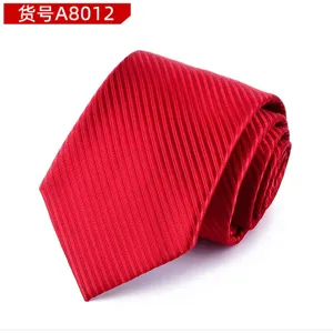 Classic red striped men's tie for formal business wear and wedding suit decoration.