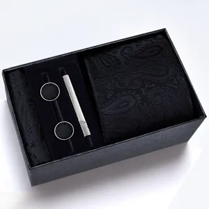 Coffret cadeau cravate homme affaires avec cravate paisley boutons de manchette pince à cravate.