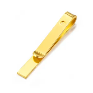 Pince à cravate classique en laiton doré pour homme, design minimaliste élégant pour costume.