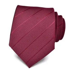 Men's 8cm classic burgundy diagonal stripe necktie for business formal wedding wear.