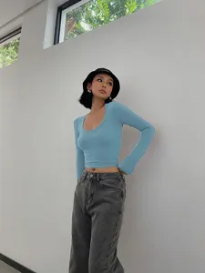Women's long sleeve crop T shirt crewneck casual basic top solid color slim fit stylish tee