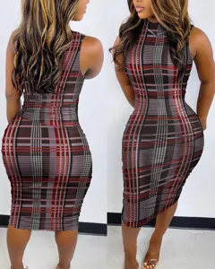 Damen ärmelloses figurbetontes Midikleid mit stilvollem mehrfarbigen Karomuster für Sommer.