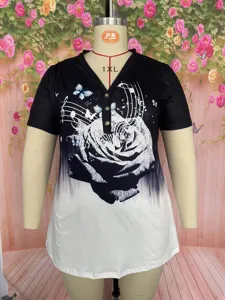 Camiseta de verano casual de mujer con cuello en V y estampado de rosas degradadas.