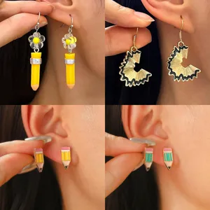 Kreative Bleistiftansatz Ohrhänger Harz Legierung Emaille Bleistift Ohrstecker Offener Ring Brosche Set Für Schulanfang Damen Mädchen Schmuck