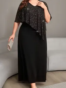 Plus size glitter V-neck batwing sleeve long evening dress in elegant black style.