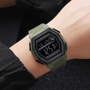 Montre numérique de sport en plein air pour homme SKMEI, étanche carrée électronique.