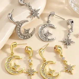 Detail oorbellen ster en maan met strass, elegante en veelzijdige mode sieraden stijl.