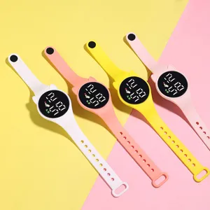Orologio elettronico LED impermeabile con simpatico design a orecchie di gatto, touch per studenti.