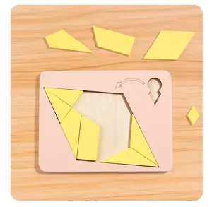 Ensemble de puzzle d'intelligence géométrique en bois avec base et blocs de tri.