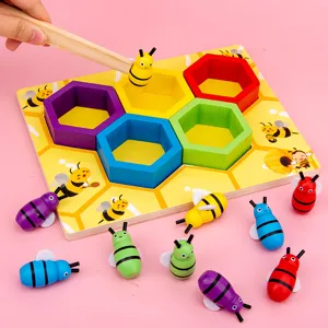 Wooden honeycomb clip bee matching game toy for kids hand eye coordination early learning
