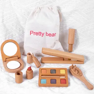 Set di giocattoli per trucco da bambini in legno di simulazione con specchio e accessori.