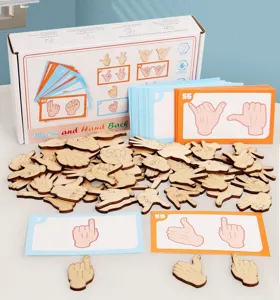 Holz Frueherziehung Geste Form Matching Puzzle Spielzeug Set mit Lernkarten und Holzteilen.